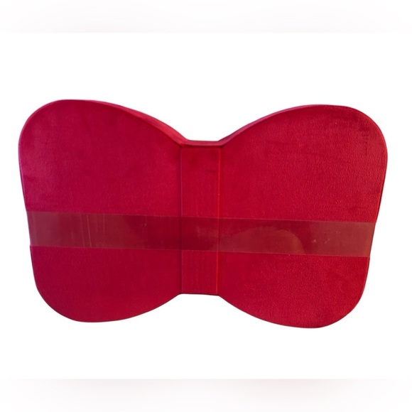 Petal & Pearl Velvet Set - Elegant Travel Mugs & Hair Bows - New With Tags - Picture 4 of 9